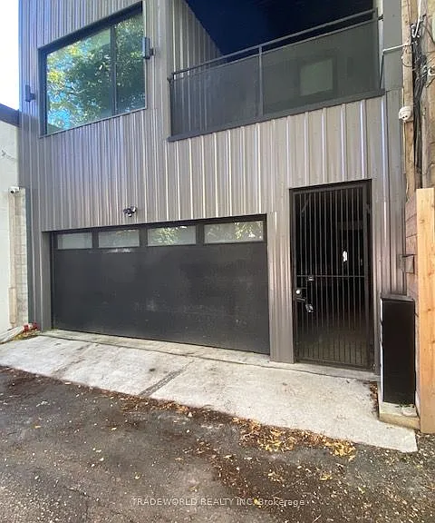 862 Pape Ave #5 — Photo 13