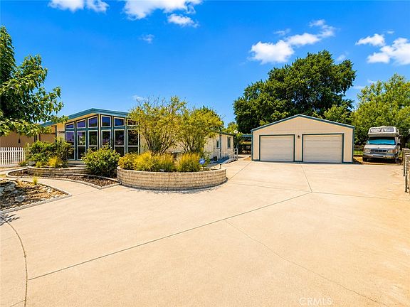 2nd image of 35598 Shane Ln