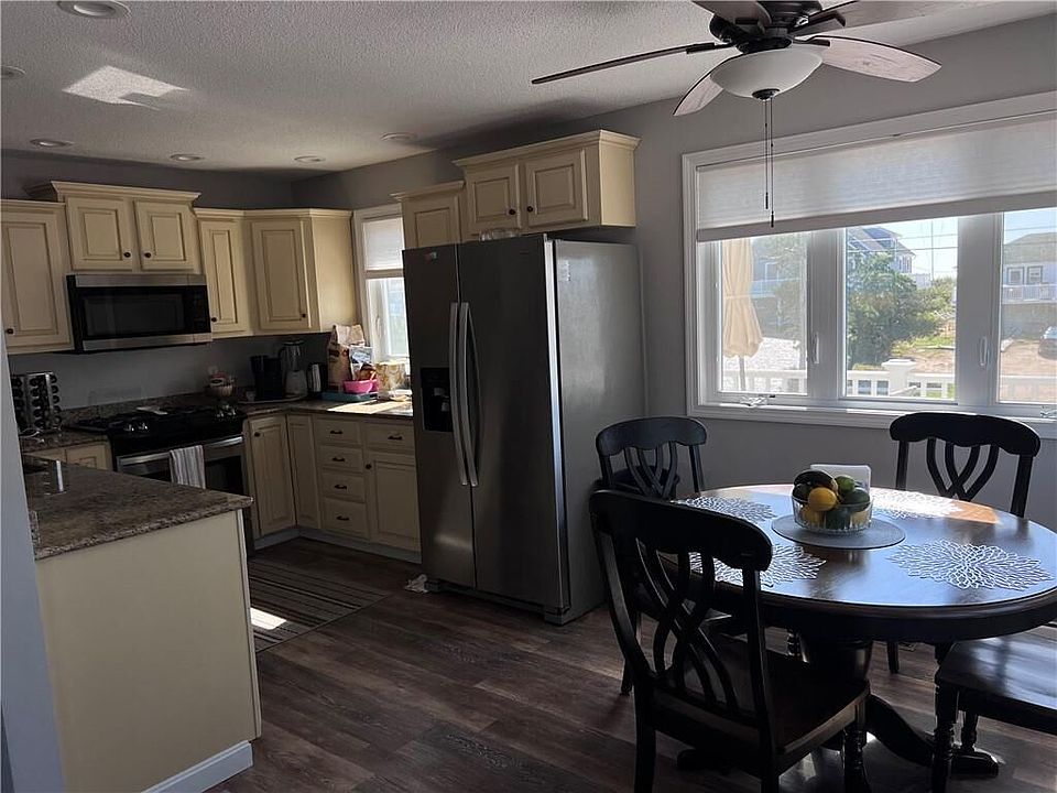 400 Atlantic Ave, Westerly, RI 02891 Zillow