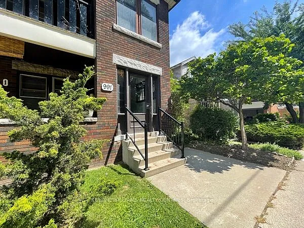 2 bed, $1,700 — Photo 2