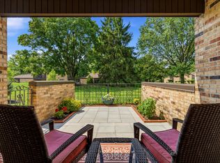 1691 Arlingate Dr N, Columbus, OH 43220