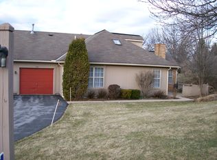 932 Hart Cir, State College, PA 16801