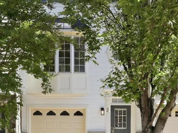 3843 Watkins Mill Dr, Alexandria, VA 22304