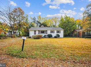 3513 Rolling Hills Ave #B, Alexandria, VA 22309