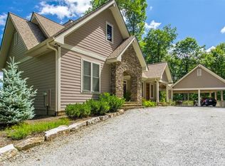 89 Wild Iris Rd, Brevard, NC 28712