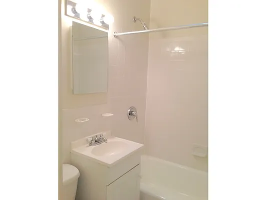 Rented by Mirador Real Estate | media 26