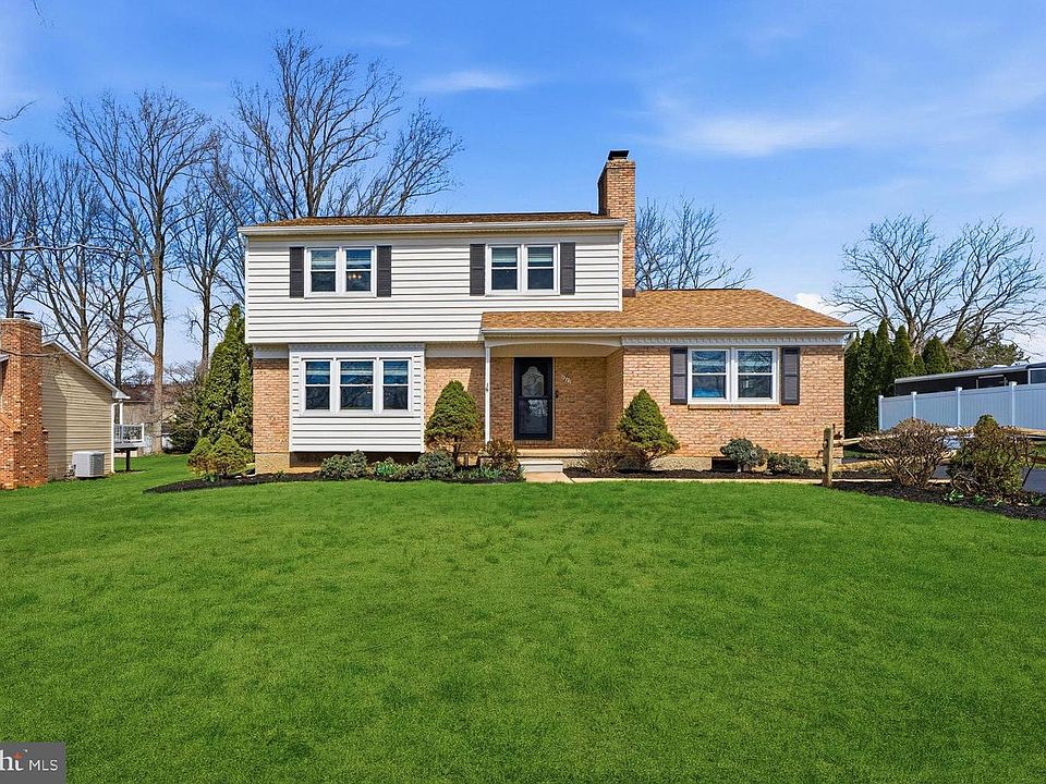 1st image of 1211 Grafton Shop Rd