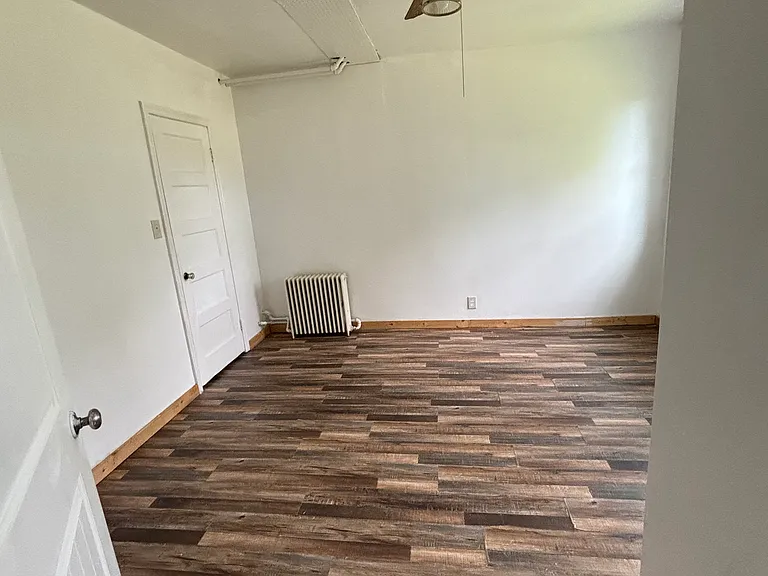 320 W Main St #11 — Photo 10