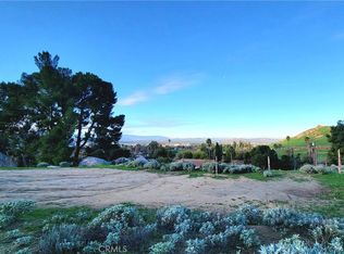 2935 Galaxie Heights Rd, Riverside, CA 92507