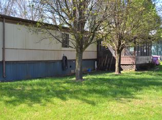 132 Riverside Rd, Perry Park, KY 40363