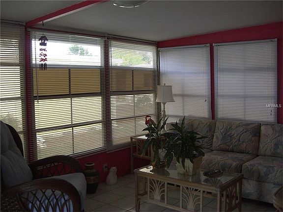 4th image of 3350 Courtney Dr