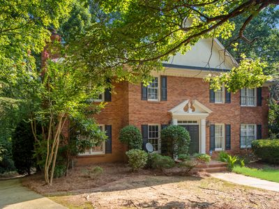 8975 Carroll Manor Dr, Sandy Springs, GA, 30350