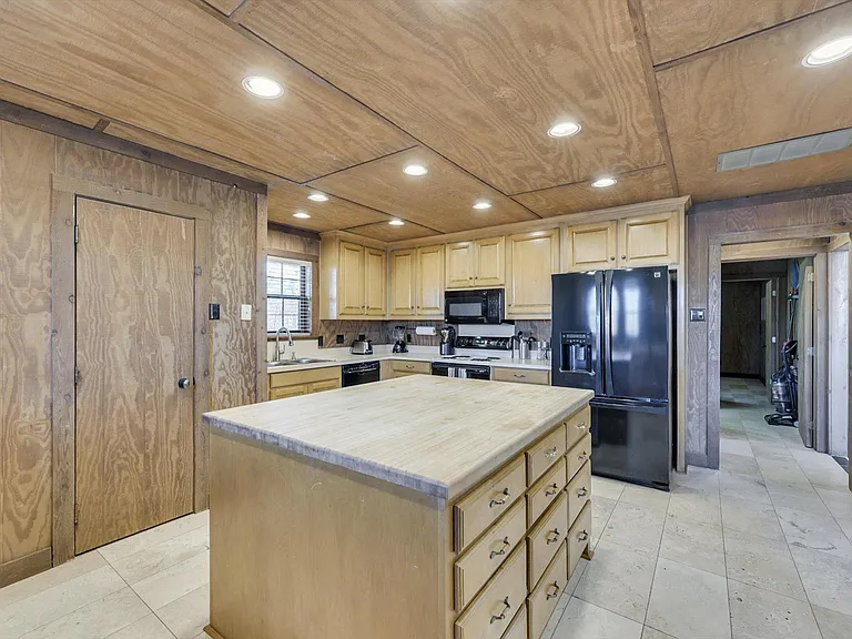 9680 County Road 128 — Photo 16