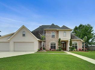 204 Panther Run Dr, Destrehan, LA 70047