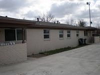 1st image of 909 E Lowden St