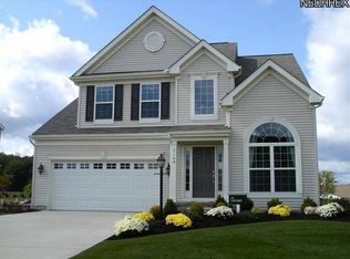 16919 Woodshire Dr, Strongsville, OH 44149