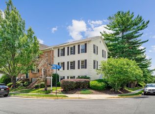 2000 Gallows Tree Ln, Vienna, VA 22182
