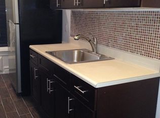 285 Hawthorne St APT 102, Brooklyn, NY 11225