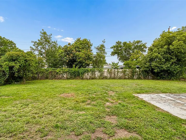 3664 29th Ave N — Photo 51