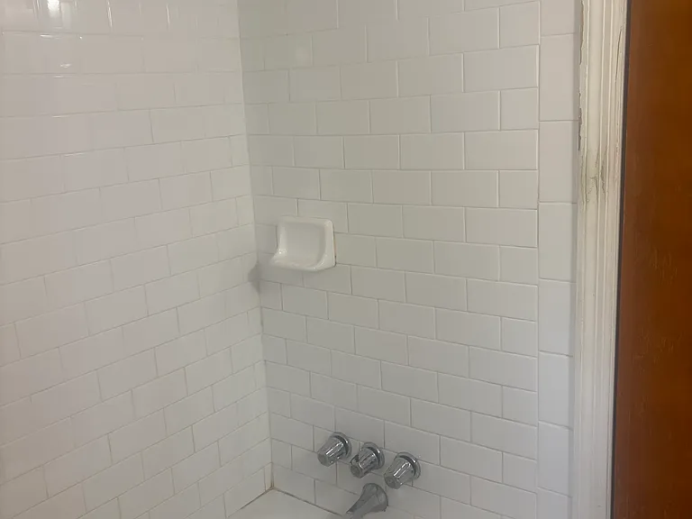8218 Meadow Ln — Photo 2