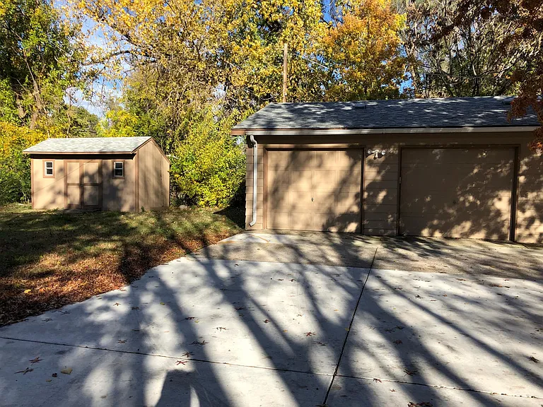 2502 E Stafford St — Photo 5