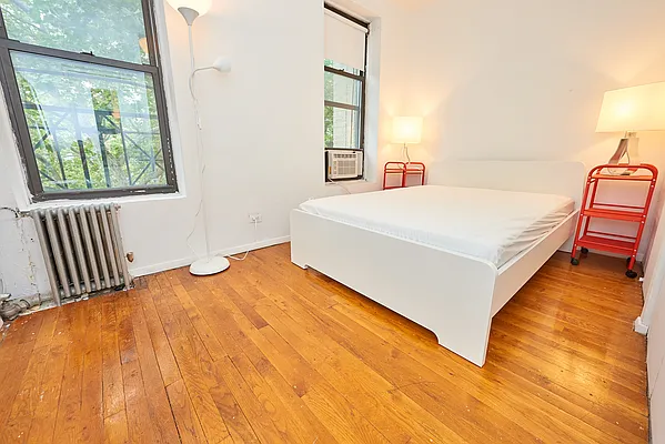 Rented by Genik Group Corp | media 14