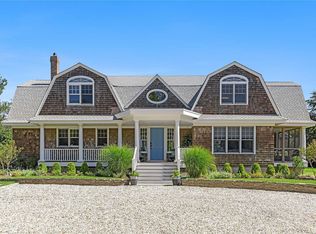 86 Beach Ln, Westhampton Beach, NY 11978