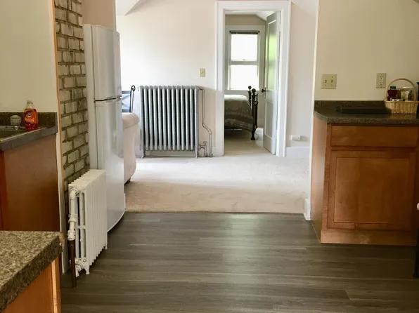 1470 Sheldon St #2, Saint Paul, MN 55108