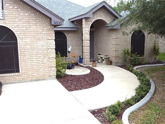 2nd image of 3606 Amando St