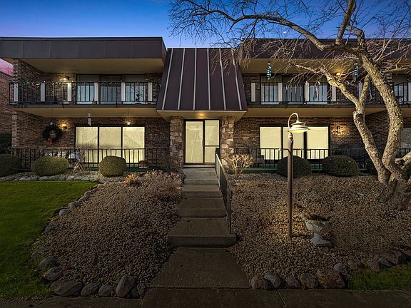 2nd image of 11128 S Spathis Dr #1-1H