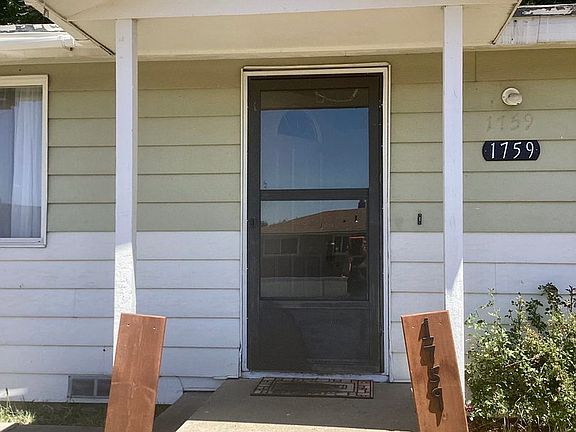3rd image of 1759 Carlson Dr
