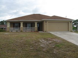 2613 37th St SW, Lehigh Acres, FL 33976