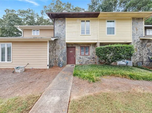 1694 Wynndowne Trl SE, Smyrna, GA 30080