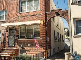 2362 E 2nd St, Brooklyn, NY 11223