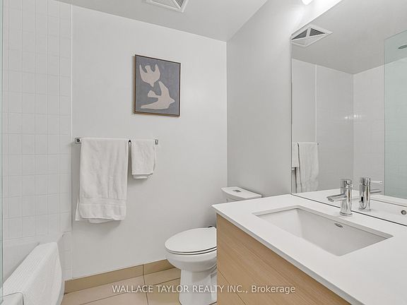 3rd image of 210 Simcoe St #1702