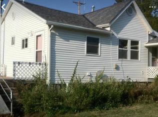 422 S Saunders St, Maryville, MO 64468