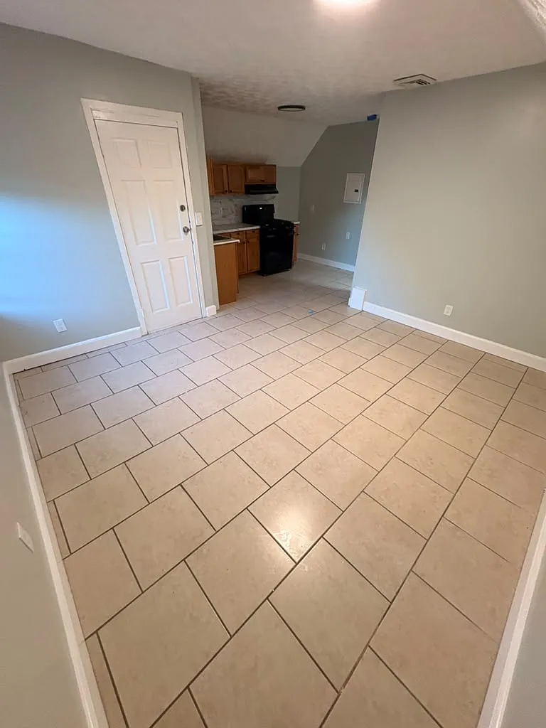 3 bed, 1500 sqft, $1,800 — Photo 4