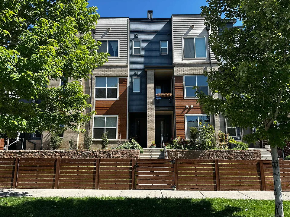 3515 W 16th Ave
