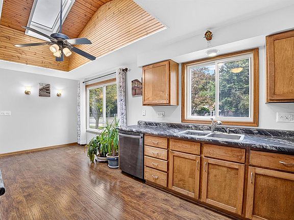 4th image of 1501 MARIA DRIVE