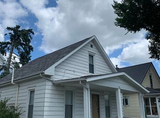 826 8th Ave SW, Cedar Rapids, IA 52404