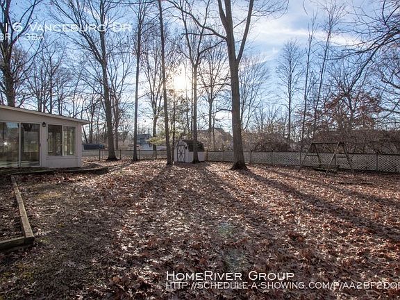 4th image of 816 Vanceburg Dr