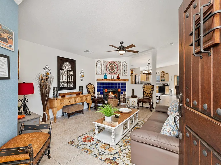 53390 Avenida Navarro — Photo 25