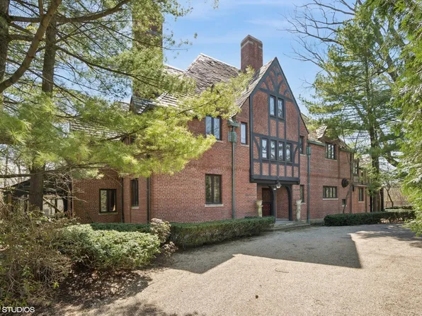 1250 Westmoor Rd, Winnetka, IL 60093