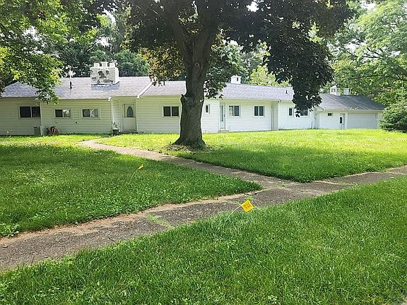 3rd image of 73798 Floral St