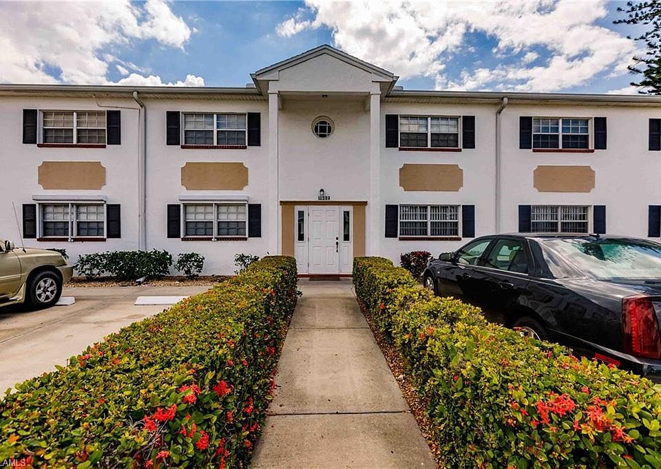 1st image of 1502 Edgewater Cir #6D