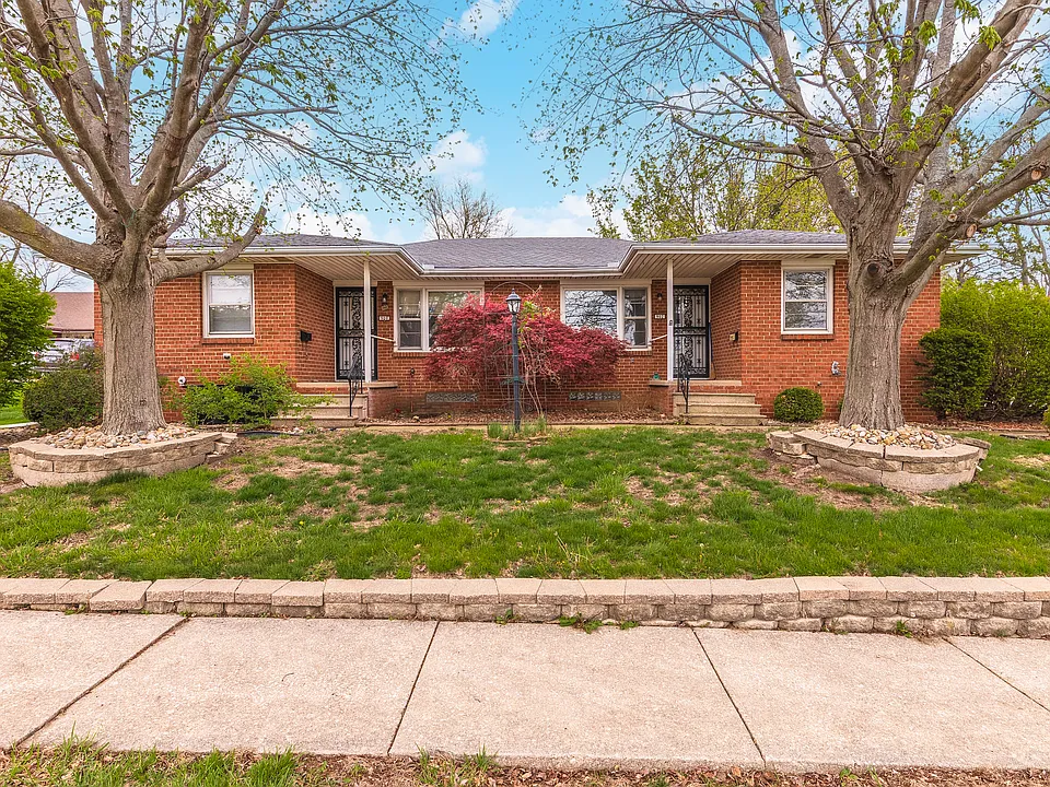 902 Jersey Ave #900