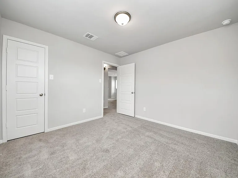 22826 Xanthos St — Photo 41