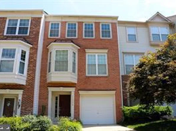 11535 Bertram St, Woodbridge, VA 22192