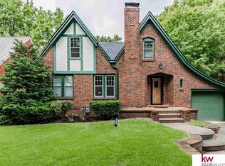 2520 N 52nd St, Omaha, NE 68104