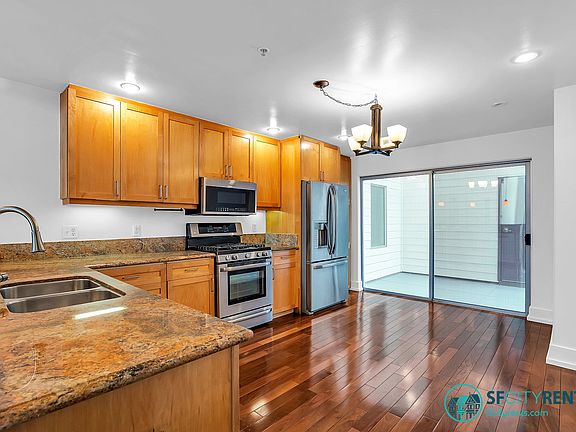 3rd image of 229 8th St APT 1